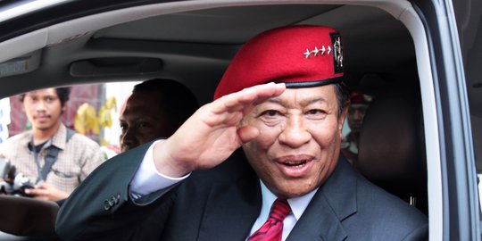 cerita-agum-gumelar-ribut-dengan-sopir-voorijder-militer-ugal-ugalan-di-jalan.jpg