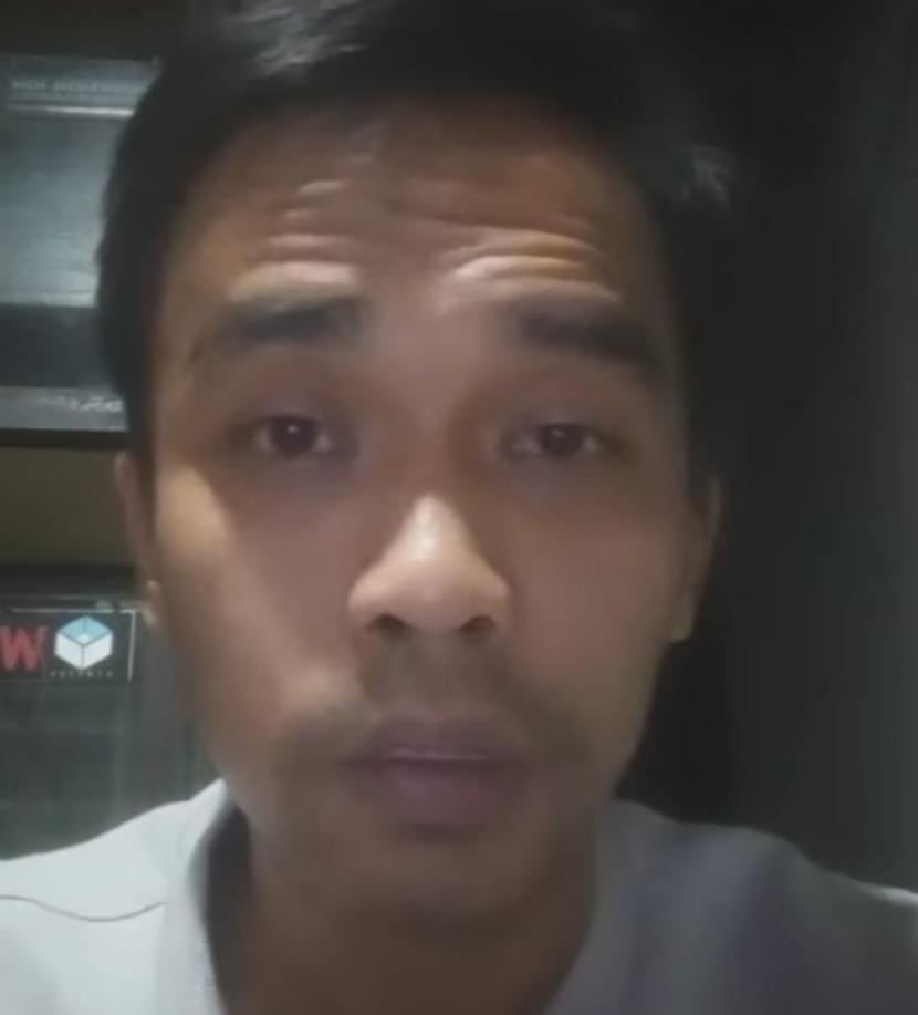komika-asal-lampung-aulia-rakhman-meminta-maaf-atas-materi_231208100259-468.jpg