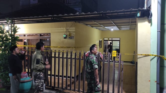 65fe0b28b5ed5-lansia-tewas-dengan-luka-tusuk-di-leher-dalam-perampokan-dan-pembunuhan-di-malang_665_374.jpg