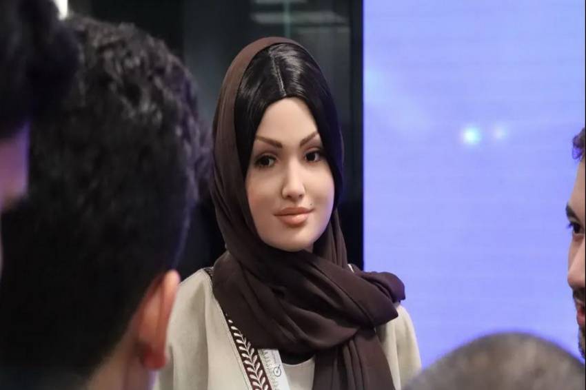 perkenalkan-sara-robot-humanoid-arab-yang-cantik-jelita-zsi.JPG