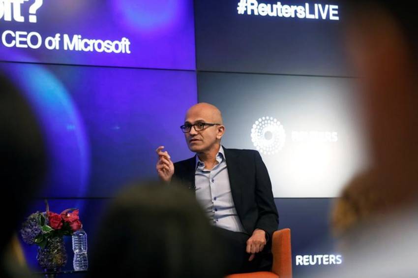 dipimpin-satya-nadella-valuasi-microsoft-meroket-dari-usd300-miliar-ke-usd306-triliun-dalam-10-tahun-utx.jpg