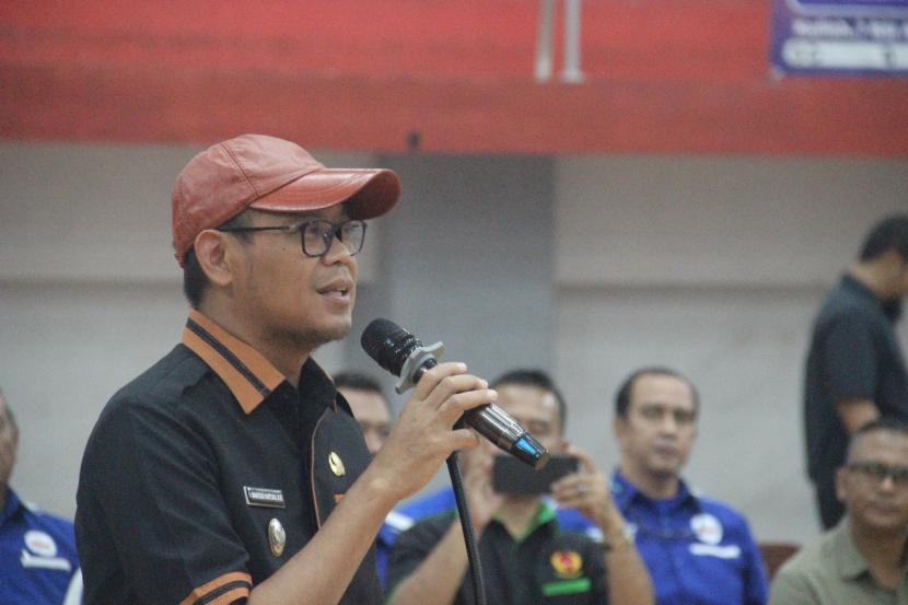 wakil-wali-kota-depok-ir-h-imam-budi_240110130302-869.jpeg