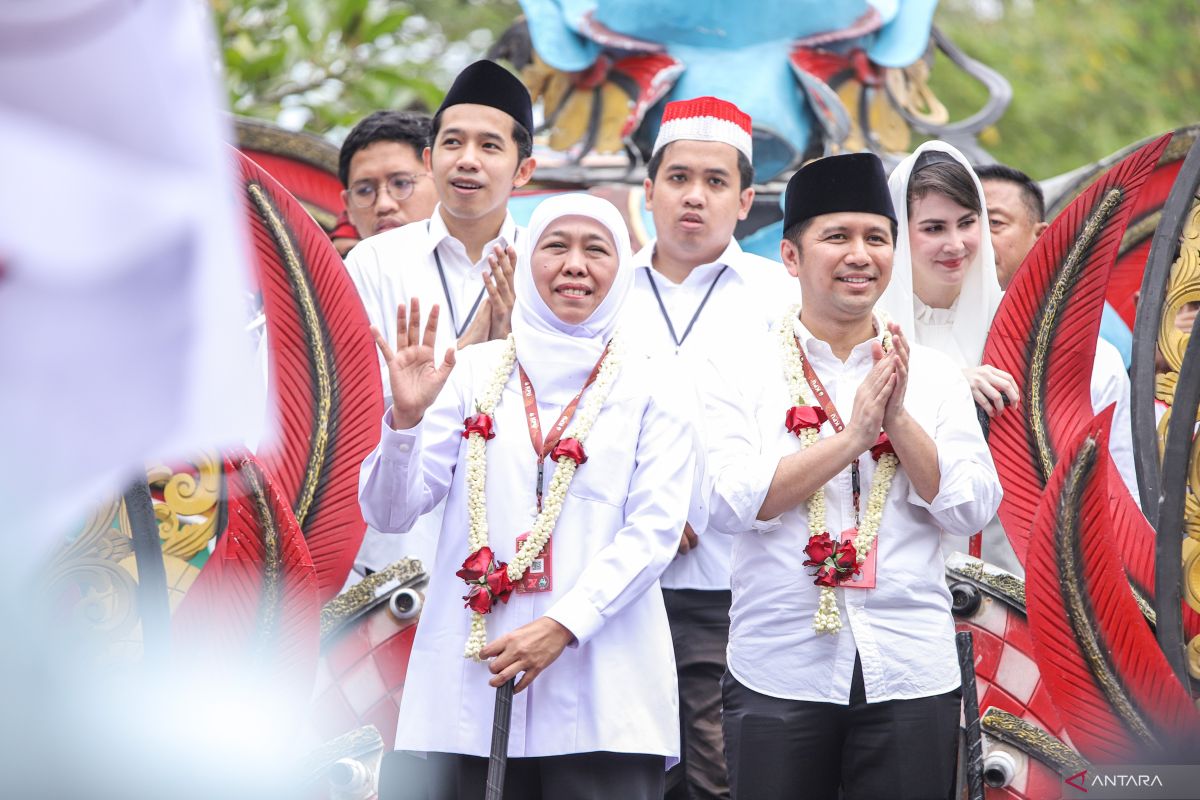antarafoto-khofifah-emil-daftar-pilgub-jawa-timur-280824-rzl-2.jpg