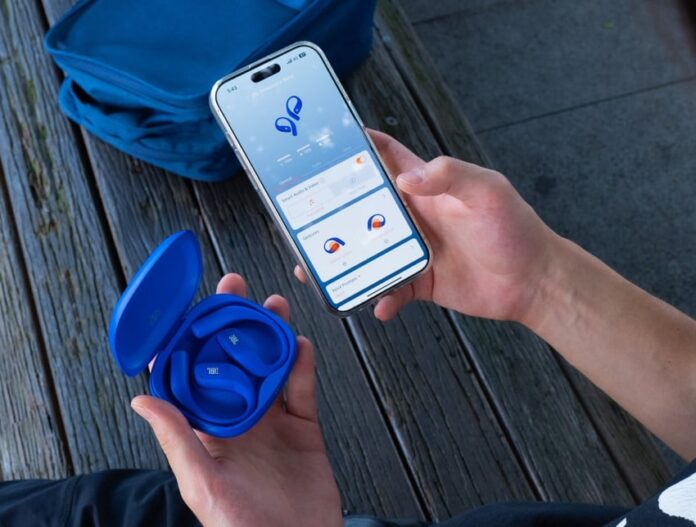 musik-imersif-tanpa-tuli-lingkungan-jbl-rilis-sense-lite-jawaban-atas-dilema-audio-kaum-urban-xdh.jp_.jpeg